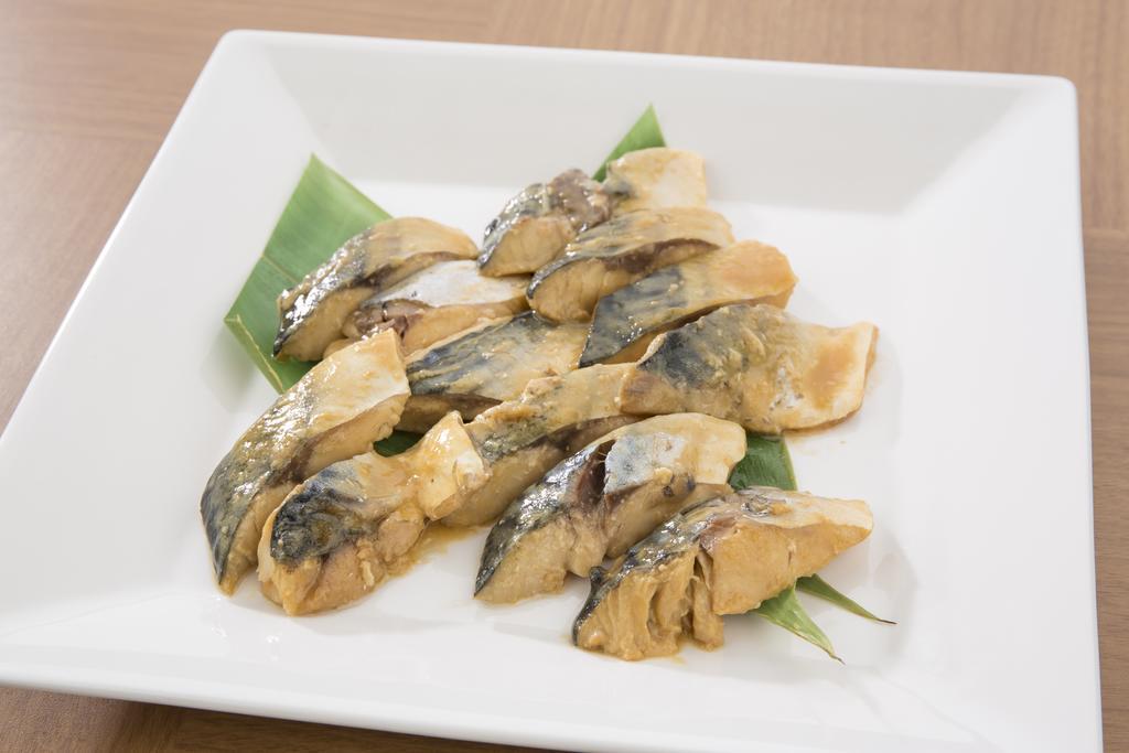 Hotel Route-Inn Yonezawa Ekihigashi Екстер'єр фото