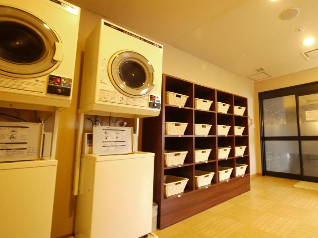 Hotel Route-Inn Yonezawa Ekihigashi Екстер'єр фото